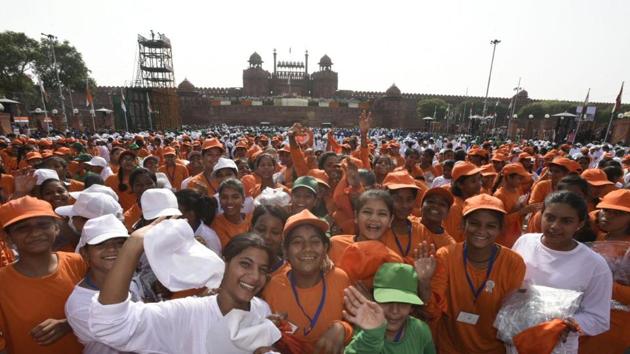 School children and NCC cadets were part of the celebratory display at the Red Fort during the 71st Independence Day function. On the importance of the country’s youth, Modi stated, ‘January 1, 2018 will not be an ordinary day -- those born in this century will start turning 18. They are Bhagya Vidhatas of our nation.’ (Sonu Mehta / HT Photo)