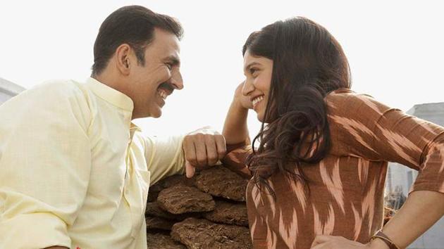 Akshay Kumar and Bhumi Pednekar in a still from the film. Akshay Kumar and Bhumi Pednekar in a still from the film.