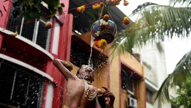 A kid gets a taste of the festival at Kopar Khairane on Monday. (Bachchan Kumar) A kid gets a taste of the festival at Kopar Khairane on Monday. (Bachchan Kumar)