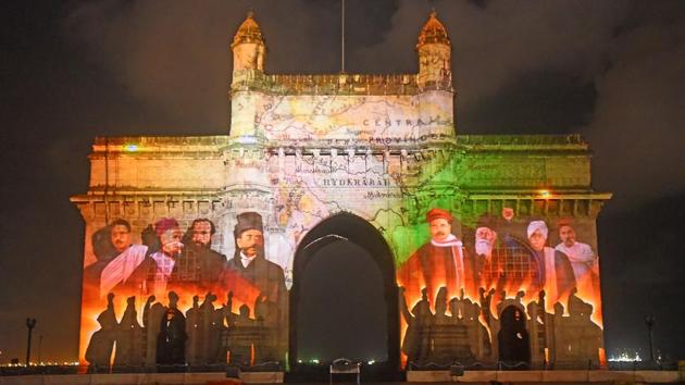 Actors Amitabh Bachchan and Nana Patekar narrated the story. (Pratik Chorge/HT Photo) 