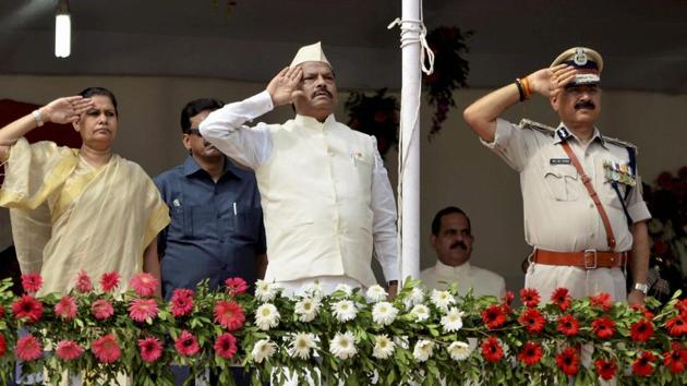 Jharkhand Chief Minister Raghubar Das salutes after hoisting the Tri-colour during Independence Day celebrations at Morhabadi Grounds in Ranchi. (PTI) Jharkhand Chief Minister Raghubar Das salutes after hoisting the Tri-colour during Independence Day celebrations at Morhabadi Grounds in Ranchi. (PTI)