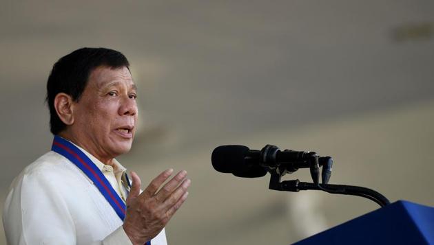 Philippine President Rodrigo Duterte gestures as he gives a speech during the 116th anniversary of the Philippine National Police (PNP) at its headquarters in Manila on August 9, 2017. (AFP) Philippine President Rodrigo Duterte gestures as he gives a speech during the 116th anniversary of the Philippine National Police (PNP) at its headquarters in Manila on August 9, 2017. (AFP)