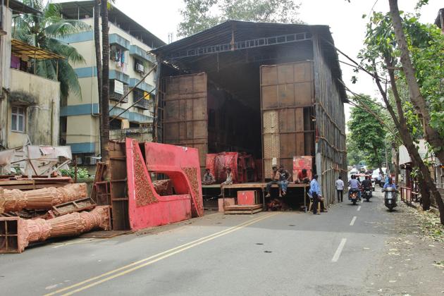 A pandal in Thane takes up almost entire road. (Praful Gangurde) A pandal in Thane takes up almost entire road. (Praful Gangurde)