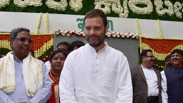 Congress vice president Rahul Gandhi (centre) at the opening of the subsidised eatery ‘Indira Canteen’, named after the late Indian prime minister Indira Gandhi, in Bengaluru on August 16, 2017. (AFP Photo) Congress vice president Rahul Gandhi (centre) at the opening of the subsidised eatery ‘Indira Canteen’, named after the late Indian prime minister Indira Gandhi, in Bengaluru on August 16, 2017. (AFP Photo)