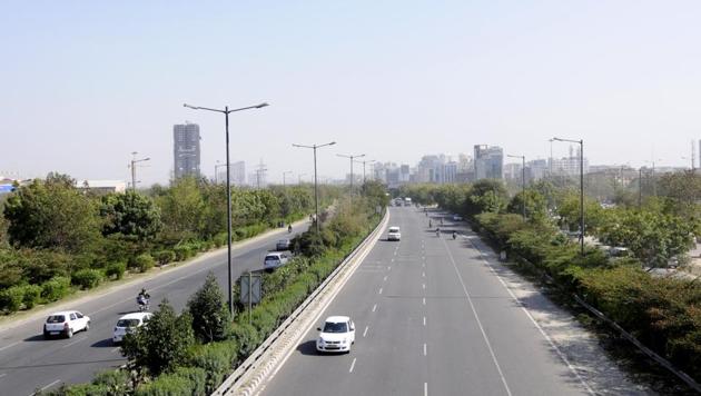 The incident took place around 4pm when the boy was crossing the expressway near Ansal Plaza to go to a Krishna temple on the occasion of Janmashtami. (Sunil Ghosh/HT File Photo for representation) The incident took place around 4pm when the boy was crossing the expressway near Ansal Plaza to go to a Krishna temple on the occasion of Janmashtami. (Sunil Ghosh/HT File Photo for representation)