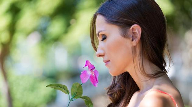 Simple odour identification tests may help track the progression of the disease before symptoms actually appear. (Shutterstock) Simple odour identification tests may help track the progression of the disease before symptoms actually appear. (Shutterstock)
