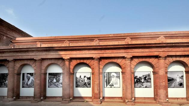 The exhibition space opens to portraits in black and white of victims and witnesses to the partition and the stories that have survived 70 years on. The viewer is met with more pictures, video narratives and paintings by select artists such as Satish Gujral, SL Prasher and Krishen Khanna who migrated from Lahore, the cultural capital of undivided India. (Ravi Kumar / HT Photo)