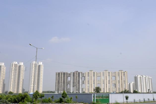Jaypee incomplete projects in Noida. (Sunil Ghosh/HT Photo) Jaypee incomplete projects in Noida. (Sunil Ghosh/HT Photo)