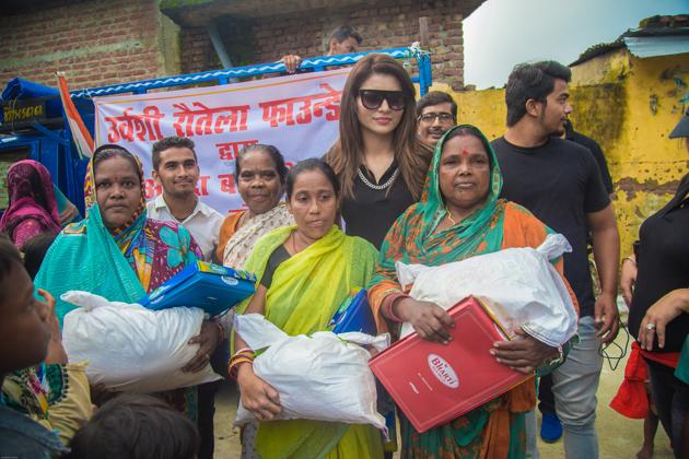 Actor Urvashi Rautela recently donated food and other basic amenities in the flood-affected areas of Uttarakhand.
