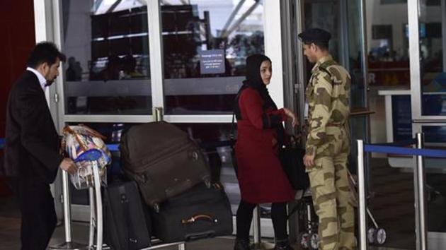 The CISF said that such machines are used at other international airports and it will be helpful in reducing the threat and reducing the waiting time. (HT FILE)