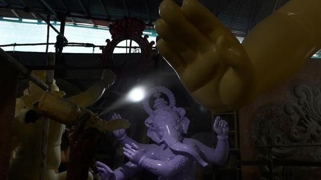 Idols kept to dry. (Anshuman Poyrekar/HT Photo) 