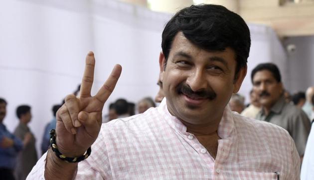 Delhi BJP chief Manoj Tiwari said there is clear-cut policy for posting and transfer for clean and transparent civic administration and there will be no compromise on the issue of corruption.(Sonu Mehta/HT PHOTO) Delhi BJP chief Manoj Tiwari said there is clear-cut policy for posting and transfer for clean and transparent civic administration and there will be no compromise on the issue of corruption.(Sonu Mehta/HT PHOTO)