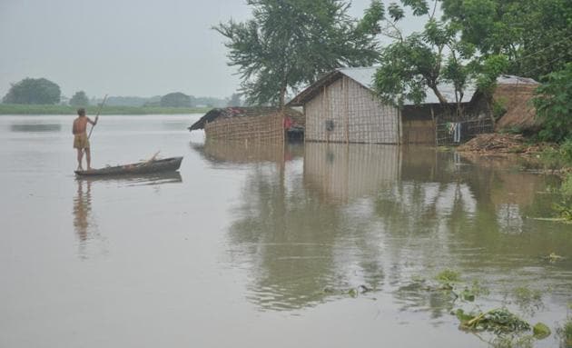 Flood in Katihar district of north eastern Bihar.(Santosh/HT photo) Flood in Katihar district of north eastern Bihar.(Santosh/HT photo)