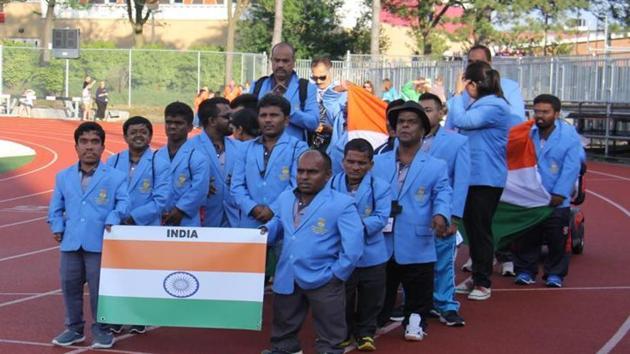 The members of the Indian team at the World Dwarf Games held recently in Ontario, Canada. (HT Photo) The members of the Indian team at the World Dwarf Games held recently in Ontario, Canada. (HT Photo)