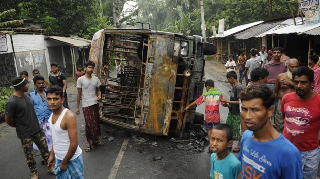 Communal violence scorched Basirhat and Baduria areas in West Bengal’s North 24 Parganas district early July after an offensive Facebook post. (HT FILE PHOTO) Communal violence scorched Basirhat and Baduria areas in West Bengal’s North 24 Parganas district early July after an offensive Facebook post. (HT FILE PHOTO)