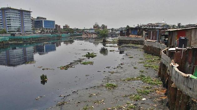 HT had reported on May 10 that Mithi river is the most polluted water body in the city, a state pollution control board’s water quality assessment had revealed. (HT Photo) HT had reported on May 10 that Mithi river is the most polluted water body in the city, a state pollution control board’s water quality assessment had revealed. (HT Photo)