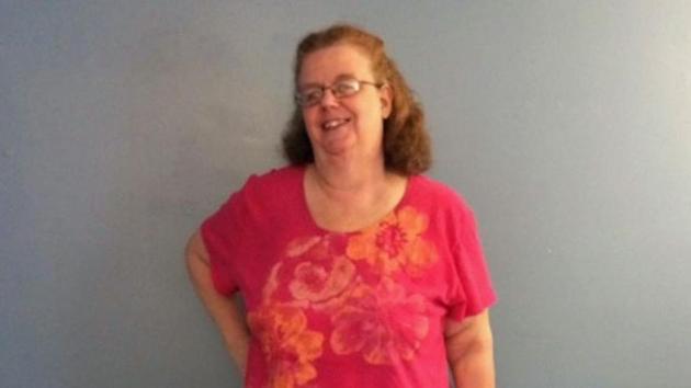 Leslie Kahn (Facebook) Leslie Kahn (Facebook)