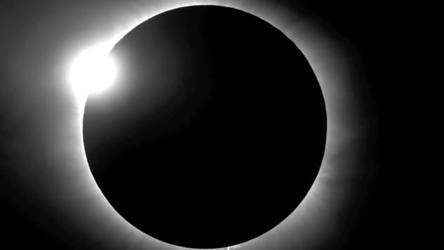 This photo provided by Bob Baer and Sarah Kovac, participants in the Citizen CATE Experiment, shows a "diamond ring" shape during the 2016 total solar eclipse in Indonesia. (AP File Photo) This photo provided by Bob Baer and Sarah Kovac, participants in the Citizen CATE Experiment, shows a "diamond ring" shape during the 2016 total solar eclipse in Indonesia. (AP File Photo)
