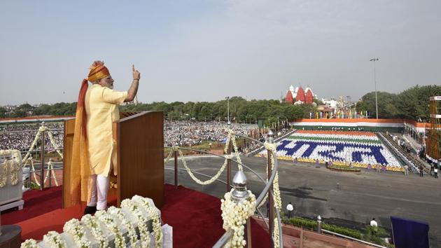 Prime Minister Narendra Modi addresses to the nation during Independence Day celebrations at the Red Fort in New Delhi, India, on Tuesday, August 15, 2017. (Raj K Raj/HT PHOTO)