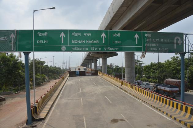 The flyover spans nearly 432 metres and has been constructed at a cost of Rs18 crore. (Sakib Ali/HT Photo) The flyover spans nearly 432 metres and has been constructed at a cost of Rs18 crore. (Sakib Ali/HT Photo)