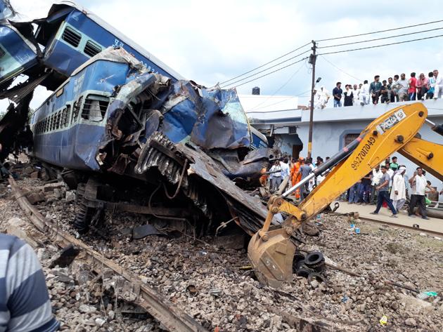Coaches of the Puri-Haridwar Utkal Express train after it derailed in Khatauli near Muzaffarnagar, on August 20, 2017. (Chahatram/HT Photo) Coaches of the Puri-Haridwar Utkal Express train after it derailed in Khatauli near Muzaffarnagar, on August 20, 2017. (Chahatram/HT Photo)