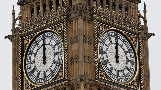 The Big Ben bell chimes for the last time in four years ahead of restoration work on the Elizabeth Tower, which houses the Great Clock and the Big Ben bell, at the Houses of Parliament in London, Britain, on August 21, 2017.(Reuters) The Big Ben bell chimes for the last time in four years ahead of restoration work on the Elizabeth Tower, which houses the Great Clock and the Big Ben bell, at the Houses of Parliament in London, Britain, on August 21, 2017.(Reuters)