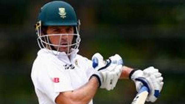 Stephen Cook of South Africa A scored 98 in the first innings and is batting on 55 against India A in the second unofficial Test. (Getty Images) Stephen Cook of South Africa A scored 98 in the first innings and is batting on 55 against India A in the second unofficial Test. (Getty Images)
