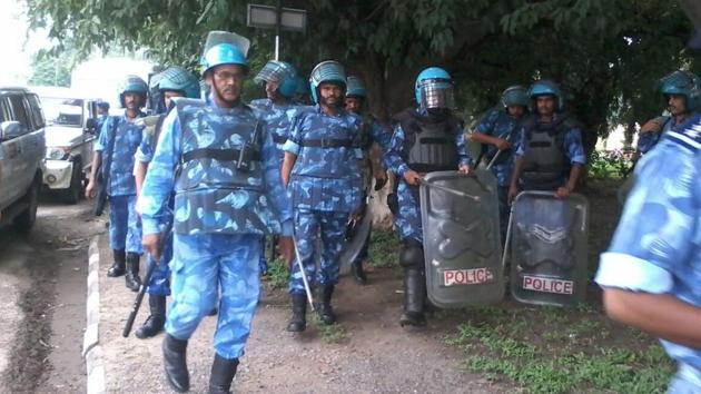 The Panchkula police are on their toes as followers started reaching Panchkula. (Sant Arora/HT)
