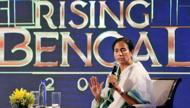 West Bengal chief minister Mamata Banerjee speaks at a function in Kolkata on Friday late evening.(PTI) West Bengal chief minister Mamata Banerjee speaks at a function in Kolkata on Friday late evening.(PTI)