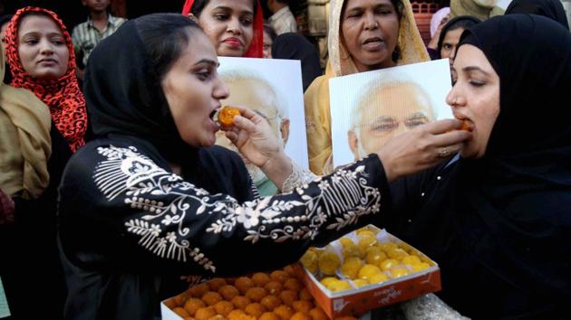 Muslim women celebrate in Mumbai on Tuesday after the Supreme Court decision on triple talaq. (PTI) Muslim women celebrate in Mumbai on Tuesday after the Supreme Court decision on triple talaq. (PTI)