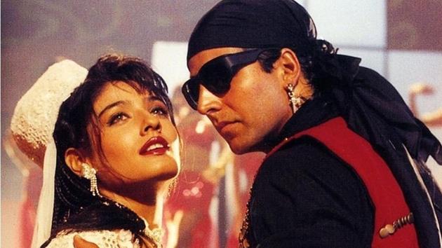 A millennial watches Mohra: A feminist's hell is an Akshay Kumar fan's  paradise | Bollywood - Hindustan Times