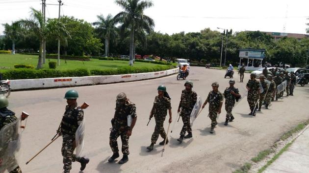 As a precautionary measure, educational institutes will remain shut in Panchkula district and its neighbouring city Chandigarh until Friday. The Haryana government said except for offices of essential services, August 24 and 25 would be observed as gazetted holidays in government offices, boards, corporations, and banks in Sectors 4, 5 and 6 of Panchkula only. Teaching work in all the universities and colleges in the state will remain suspended on 25 August, a spokesperson of Haryana’s Higher Education department said. (Anil Dayal / HT Photo)