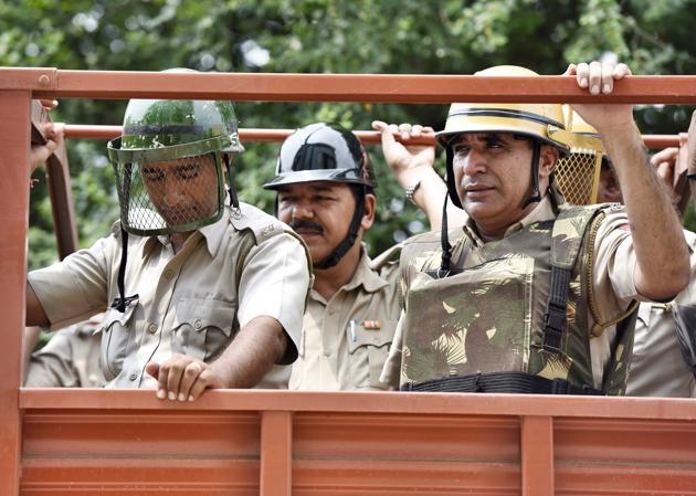 Instructions were also issued regarding installation of adequate CCTV cameras on highways and also to enhance police patrolling to avoid crime incidents in city areas. (Sanjeev Verma/HT PHOTO) Instructions were also issued regarding installation of adequate CCTV cameras on highways and also to enhance police patrolling to avoid crime incidents in city areas. (Sanjeev Verma/HT PHOTO)