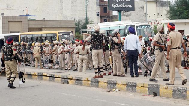 Security forces deployed in Panchkula during the hearing in the Ram Rahim Singh rape case on Friday. (Sushil Prajapati / HT Photo) Security forces deployed in Panchkula during the hearing in the Ram Rahim Singh rape case on Friday. (Sushil Prajapati / HT Photo)