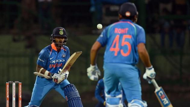 Shikhar Dhawan (L) and Rohit Sharma gave India a solid start with a 109-run stand. (AFP)