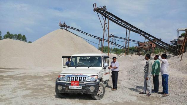 On May 3, the high court ordered for the stone crushing units operating along the Ganga be closed down.(Rameshwar Gaur/HT PHOTO) On May 3, the high court ordered for the stone crushing units operating along the Ganga be closed down.(Rameshwar Gaur/HT PHOTO)