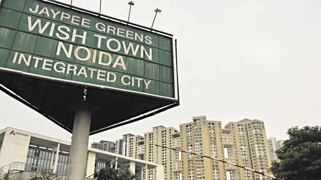 The company had also started the process of offering possession and registries of ready flats. But it was disrupted after the NCLT’s August 9 move against the real estate group. (Virendra Singh Gosain/HT PHOTO) The company had also started the process of offering possession and registries of ready flats. But it was disrupted after the NCLT’s August 9 move against the real estate group. (Virendra Singh Gosain/HT PHOTO)