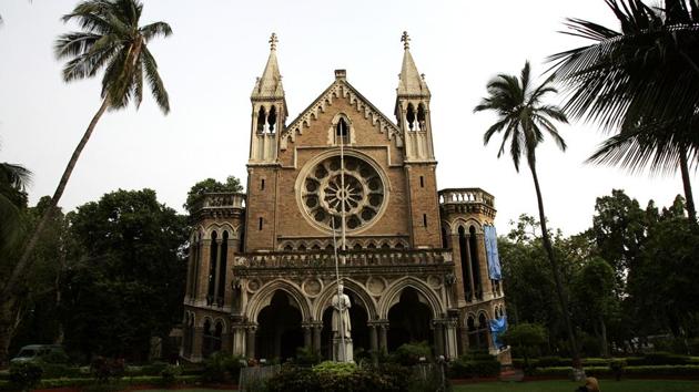 After missing several deadlines to announce results of all 477 exams held by Mumbai university between mid-March and May 2017, the state government has ordered MU to announce results of those students whose paper assessment was over. (HT photo) After missing several deadlines to announce results of all 477 exams held by Mumbai university between mid-March and May 2017, the state government has ordered MU to announce results of those students whose paper assessment was over. (HT photo)