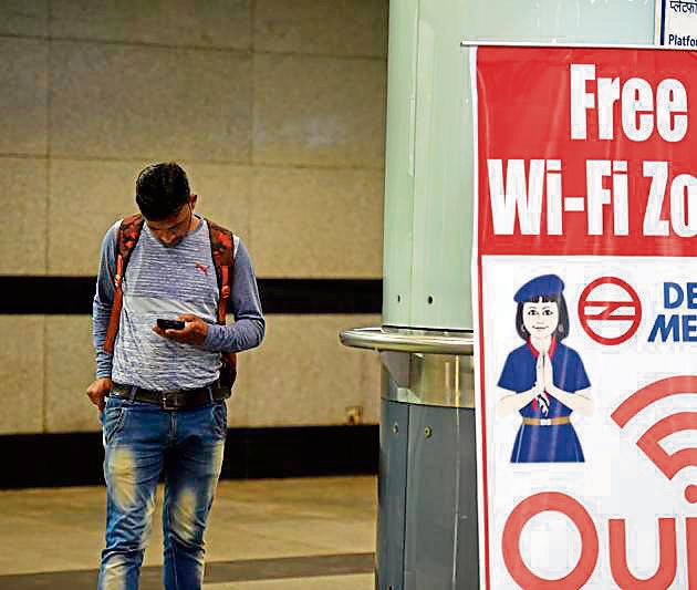 The Delhi Metro Rail Corporation (DMRC) on Friday launched the ‘high-speed free Wi-Fi’ facility at Metro stations on its Blue Line connecting Dwarka Sec-21 with Noida City Centre and Vaishali. (Saumya Khandelwal/HT PHOTO) The Delhi Metro Rail Corporation (DMRC) on Friday launched the ‘high-speed free Wi-Fi’ facility at Metro stations on its Blue Line connecting Dwarka Sec-21 with Noida City Centre and Vaishali. (Saumya Khandelwal/HT PHOTO)