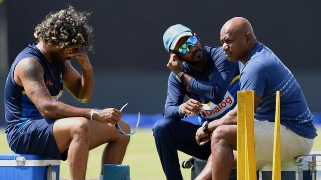 Upul Tharanga with Lasith Malinga and Sanath Jayasuriya. Tharanga has been banned for two ODIs for a slow over-rate. (AFP) 