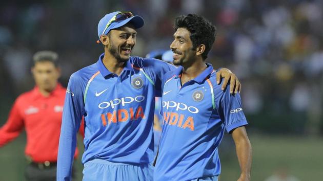 Sri Lanka won the toss and sent India to bowl. Jasprit Bumrah gave his team a great start by picking the wicket of Niroshan Dickwella in the fourth over. (AP) 