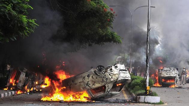 Violence spread across four states when hundreds of Dera chief Gurmeet Ram Rahim’s followers allegedly went on a rampage post the HC verdict on Friday. (Ravi Kumar/ HT file) Violence spread across four states when hundreds of Dera chief Gurmeet Ram Rahim’s followers allegedly went on a rampage post the HC verdict on Friday. (Ravi Kumar/ HT file)
