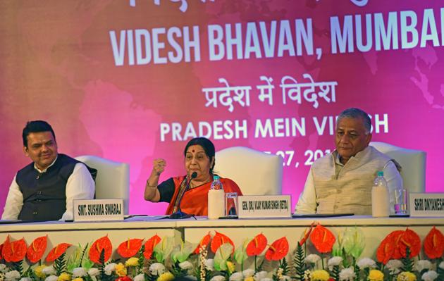 CM Devendra Fadnavis, Union minister Sushma Swaraj and Union minister of state VK Singh at BKC on Sunday. (Satyabrata Tripathy/HT) CM Devendra Fadnavis, Union minister Sushma Swaraj and Union minister of state VK Singh at BKC on Sunday. (Satyabrata Tripathy/HT)