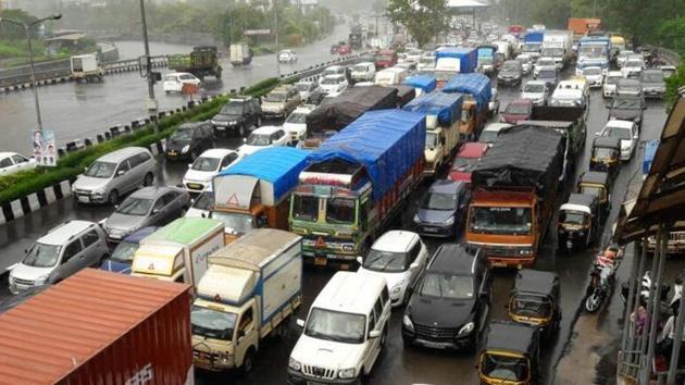 According to transport department sources, the digitisation of records is a mammoth task. Along with entering data about licences and vehicles, workers will also have to scan 25 to 30 crore pages. (HT) According to transport department sources, the digitisation of records is a mammoth task. Along with entering data about licences and vehicles, workers will also have to scan 25 to 30 crore pages. (HT)