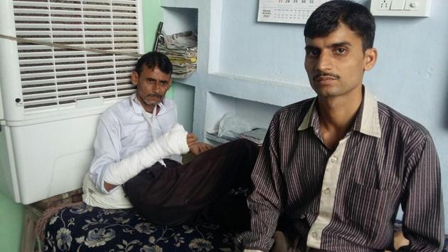 Ashish Chaturvedi (right) alleged his father was hit by a car in Gwalior.(HT Photo)