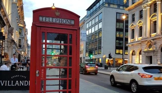 A phone booth near Piccadilly Circus in London. (HT Photo) A phone booth near Piccadilly Circus in London. (HT Photo)