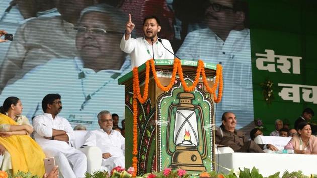 RJD leader Tejashwi Prasad Yadav addressing the‘Desh Bachao, BJP Bhagao’ rally in Patna on Sunday. (Santosh Kumar/HT Photo) RJD leader Tejashwi Prasad Yadav addressing the‘Desh Bachao, BJP Bhagao’ rally in Patna on Sunday. (Santosh Kumar/HT Photo)
