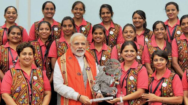 PM Modi meets 50 women bikers from Gujarat, lauds efforts for ‘Beti ...
