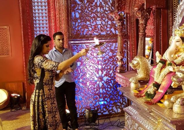 Actor Sai Tamhankar visited five manache Ganpati pandals in Pune. (HTPHOTO) Actor Sai Tamhankar visited five manache Ganpati pandals in Pune. (HTPHOTO)