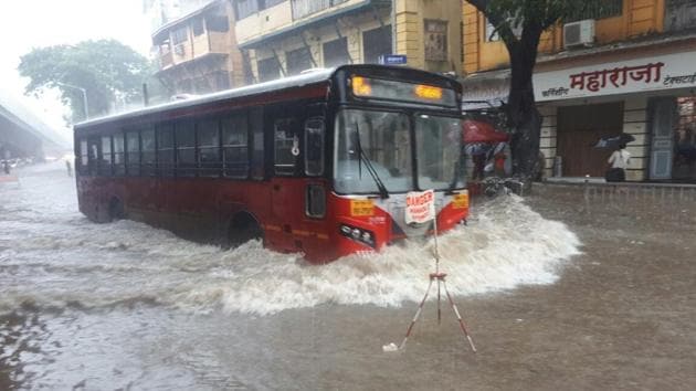 Meanwhile, amongst the chaos, the seven lakes supplying water to the city are nearing the 100% mark. In the last 24 hours from 8.30am on Monday, the Colaba Observatory in Mumbai recorded 152 mm of rainfall. (Bhushan Koyande / HT Photo) Meanwhile, amongst the chaos, the seven lakes supplying water to the city are nearing the 100% mark. In the last 24 hours from 8.30am on Monday, the Colaba Observatory in Mumbai recorded 152 mm of rainfall. (Bhushan Koyande / HT Photo)
